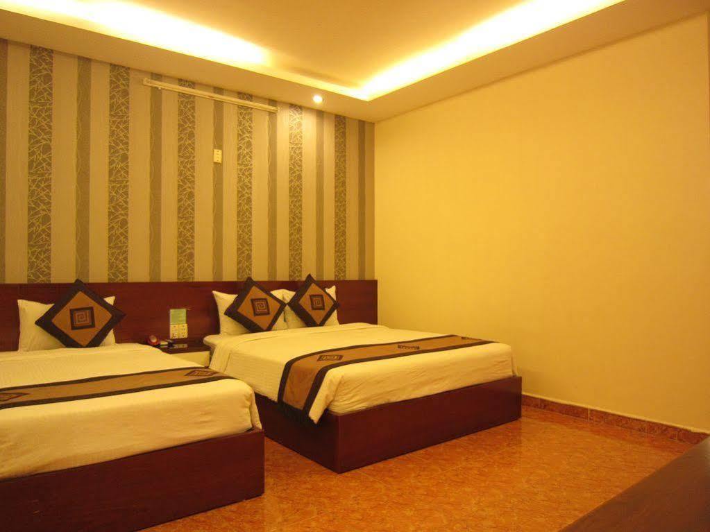 Reddoorz @ Pham Ngu Lao Street 3 Hotell Ho Chi Minh-staden Exteriör bild