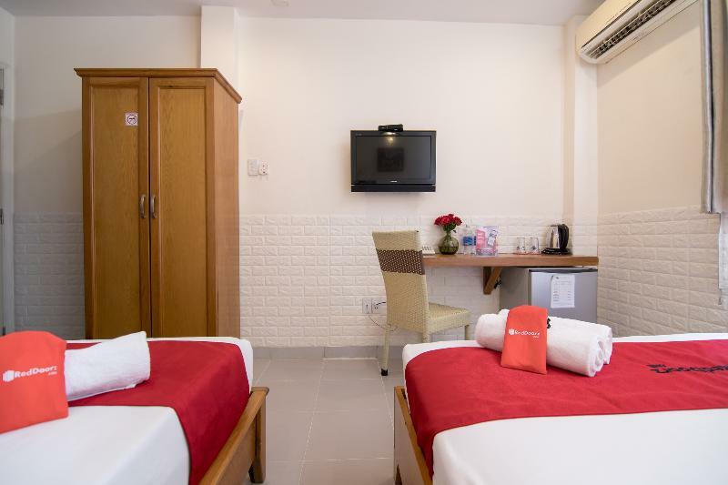 Reddoorz @ Pham Ngu Lao Street 3 Hotell Ho Chi Minh-staden Exteriör bild