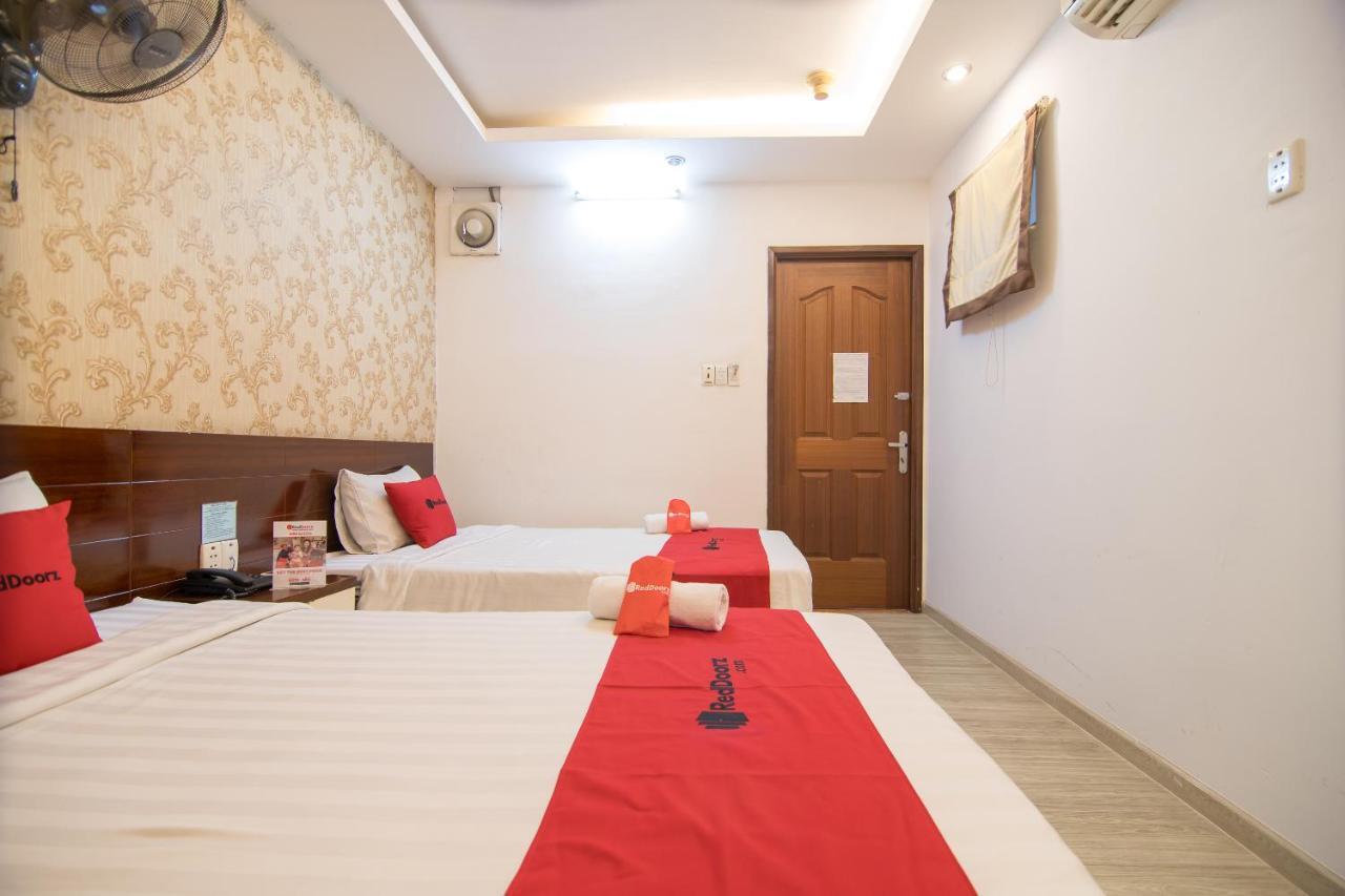 Reddoorz @ Pham Ngu Lao Street 3 Hotell Ho Chi Minh-staden Exteriör bild