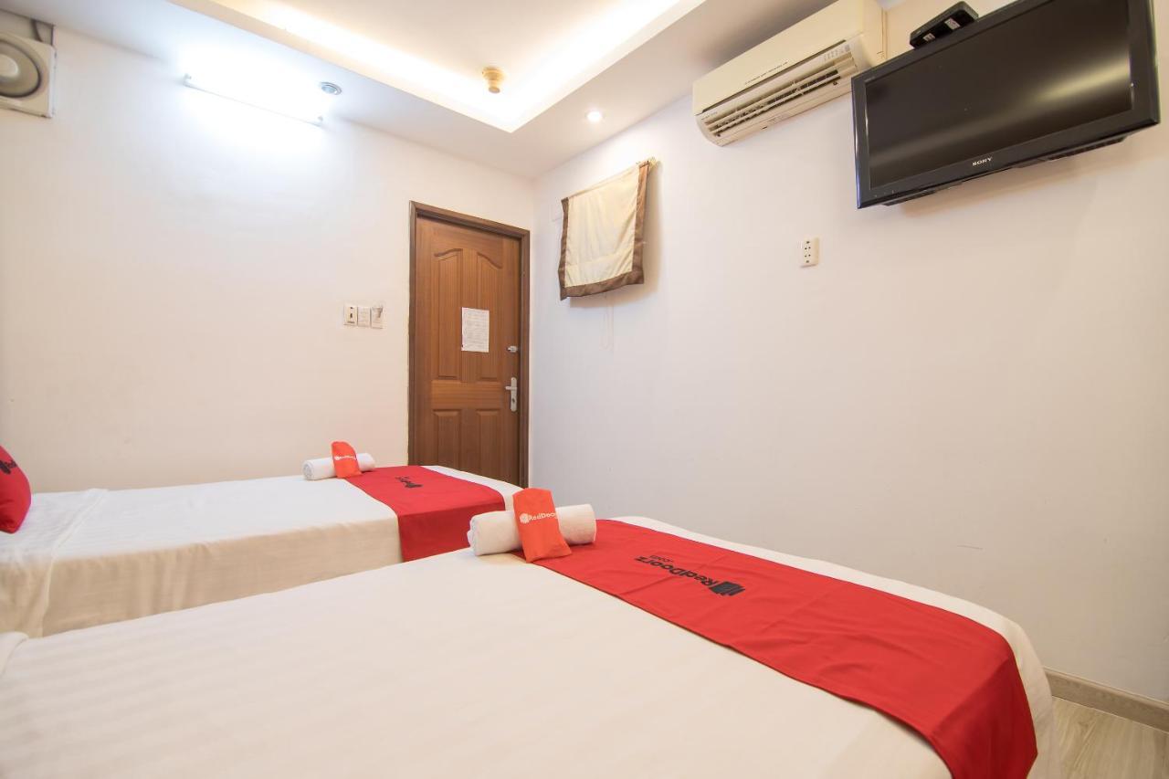 Reddoorz @ Pham Ngu Lao Street 3 Hotell Ho Chi Minh-staden Exteriör bild
