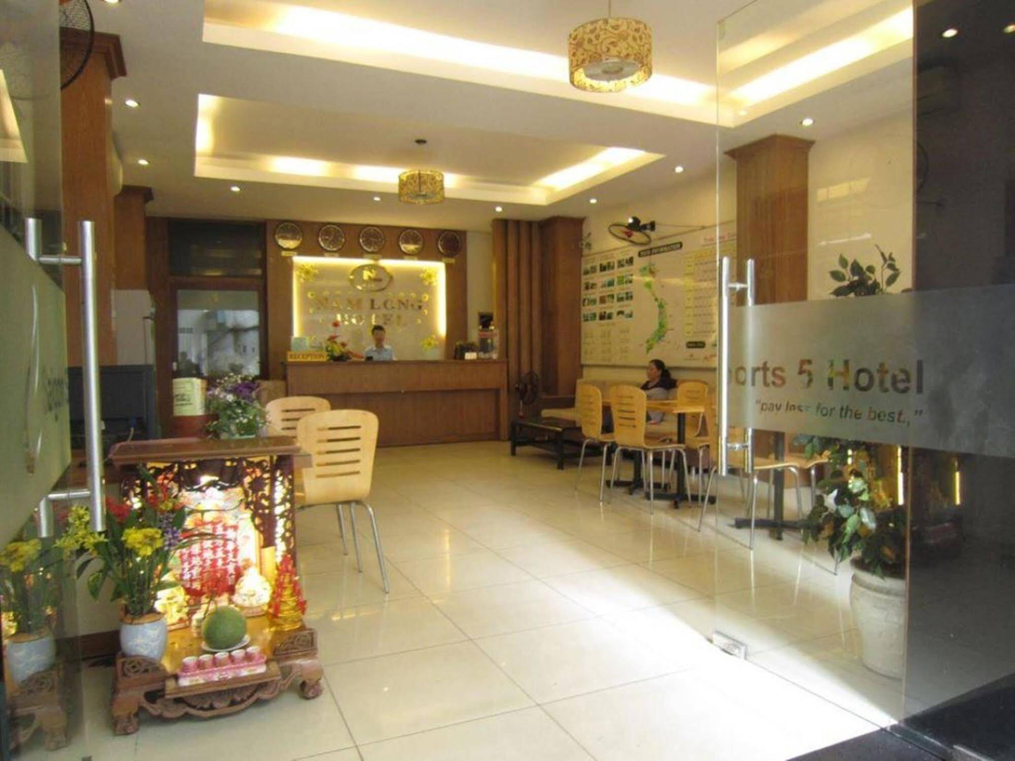 Reddoorz @ Pham Ngu Lao Street 3 Hotell Ho Chi Minh-staden Exteriör bild